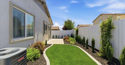 2240 Borealis Cir, Roseville, CA 95747 Photo