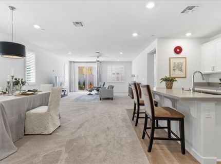 2240 Borealis Cir, Roseville, CA 95747 Photo
