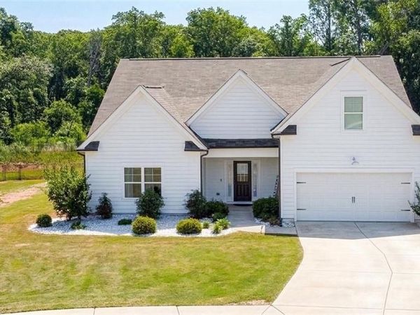 398 Grand Oaks Avenue , Bethlehem, GA 30620
