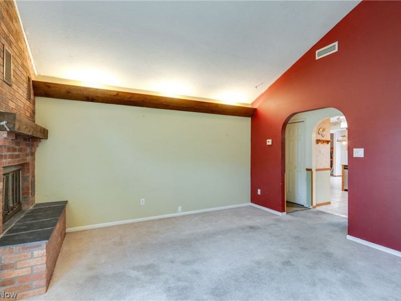 3660 Logan Circle , Akron, OH 44319 Photo 10
