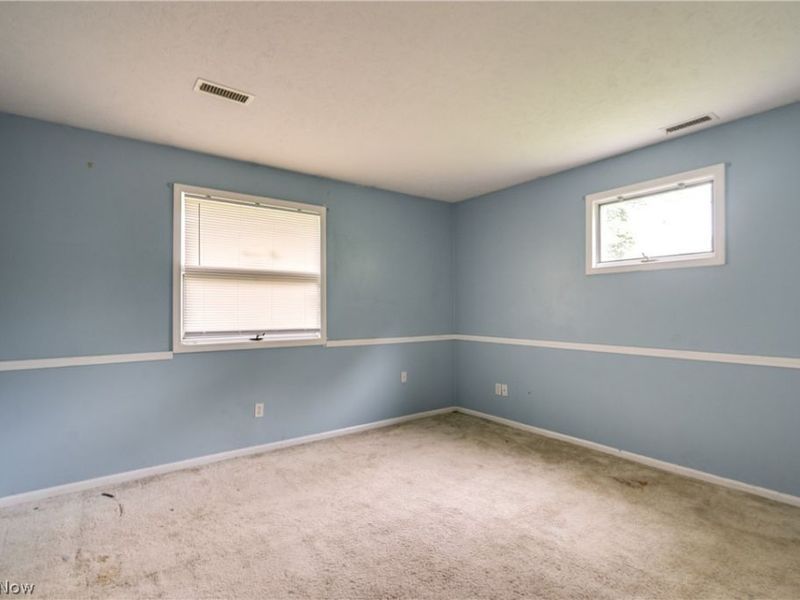 3660 Logan Circle , Akron, OH 44319 Photo 14
