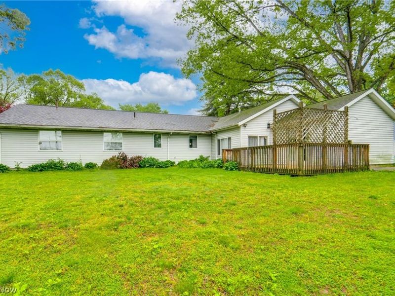 3660 Logan Circle , Akron, OH 44319 Photo 20