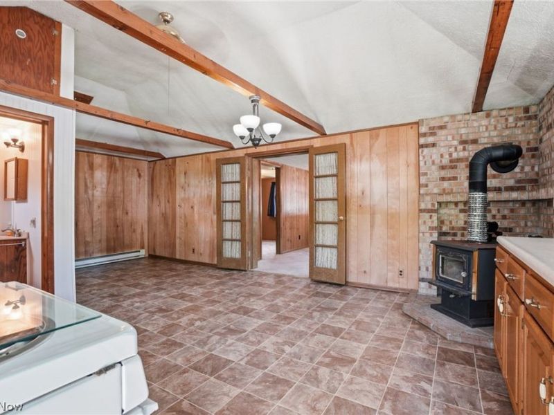 7287 Tessmer Road, Williamsfield, OH 44093 Photo 3