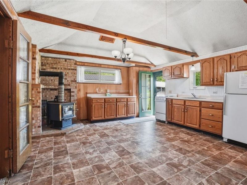 7287 Tessmer Road, Williamsfield, OH 44093 Photo 4