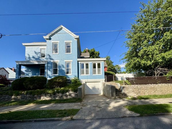 102 8th Avenue, Dayton, KY 41074
