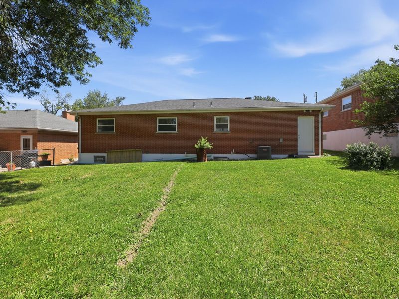 23 Edward Avenue, Florence, KY 41042 Photo 4