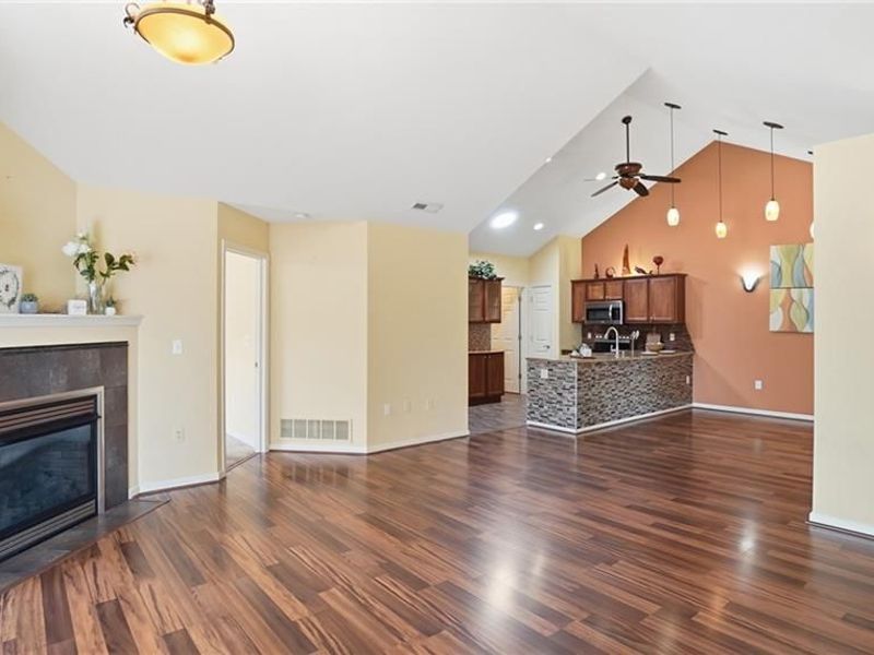 7026 Creekside Circle, Fairborn, OH 45324 Photo 6