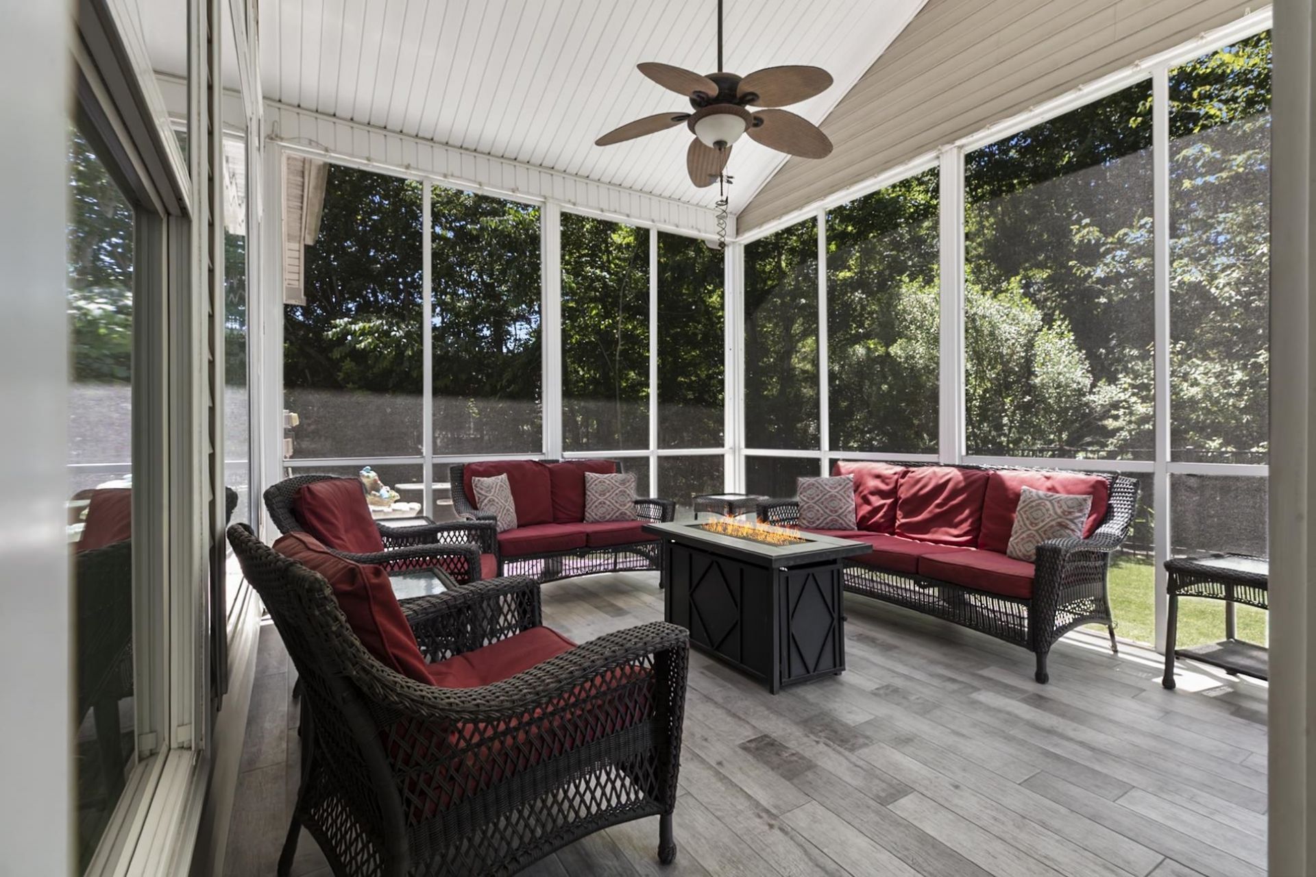 4500 Grovecrest Circle Photo 40