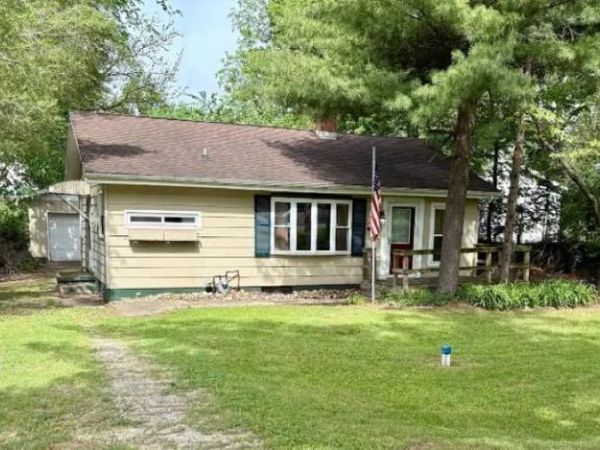 54235 Terrace Lane, South Bend, IN 46635