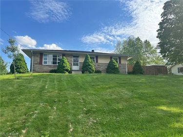 1704 Kenwood, Orrville, OH 44667