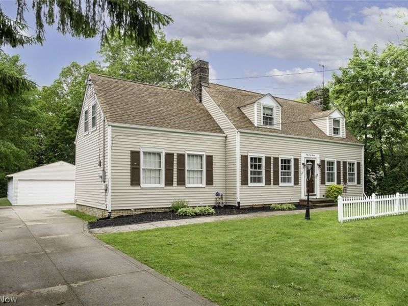 6911 Brookside Road , Independence, OH 44131 Photo 2