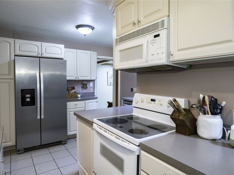 6911 Brookside Road , Independence, OH 44131 Photo 8