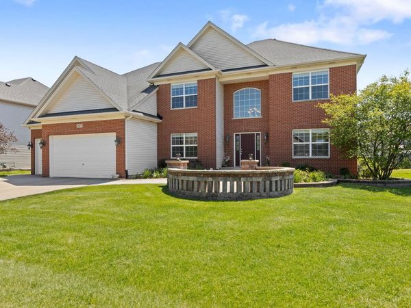 1875 Snead Street , Bolingbrook, IL 60490