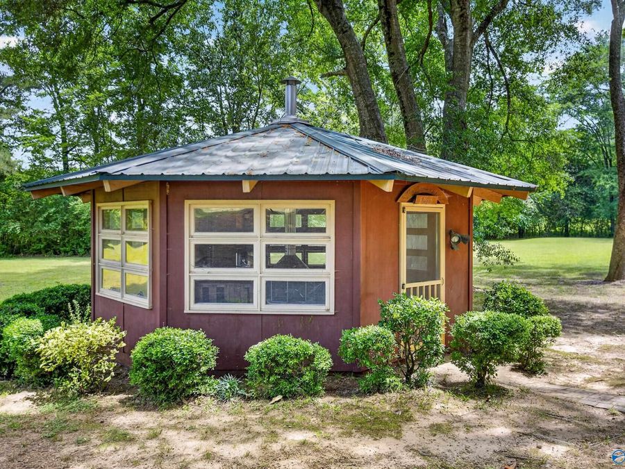 Property Image 32