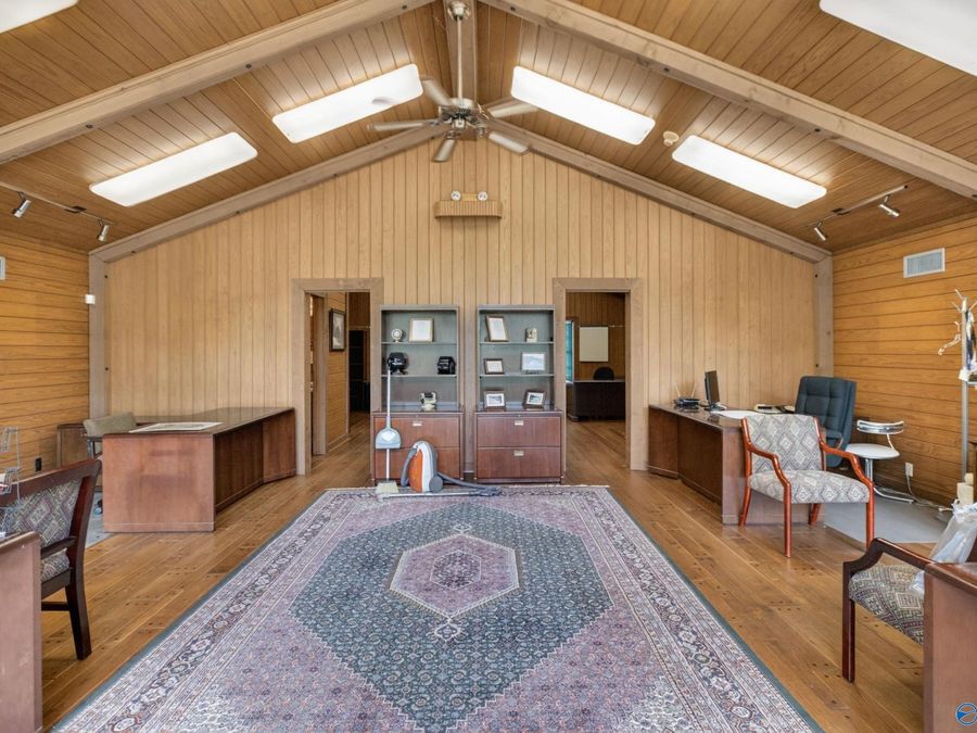 Property Image 39