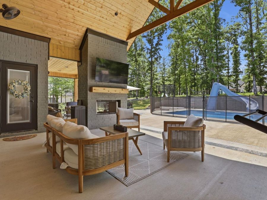 Property Image 40
