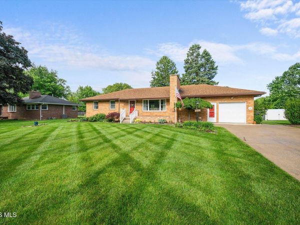 1820 Reva Drive , Northwood, OH 43619