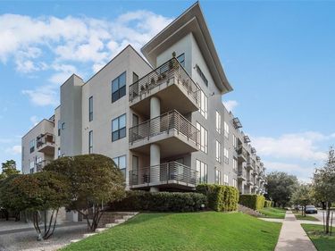 4040 N Hall Street, Unit 304, Dallas, TX 75219