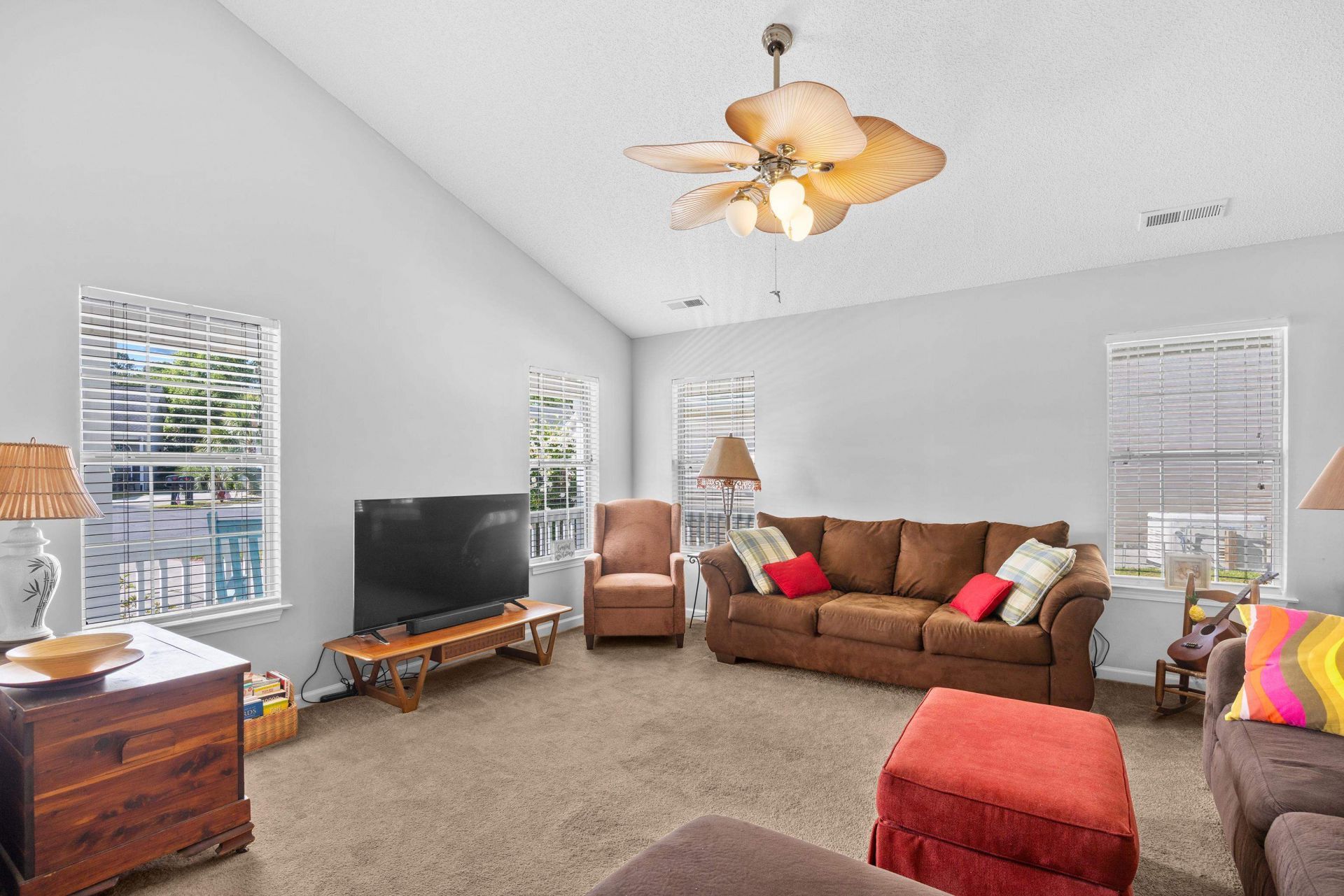 1534 Gulfstream Ct.  Photo 9