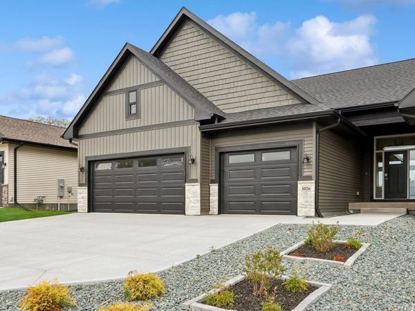 1026 Highland Trail , Solon, IA 52333