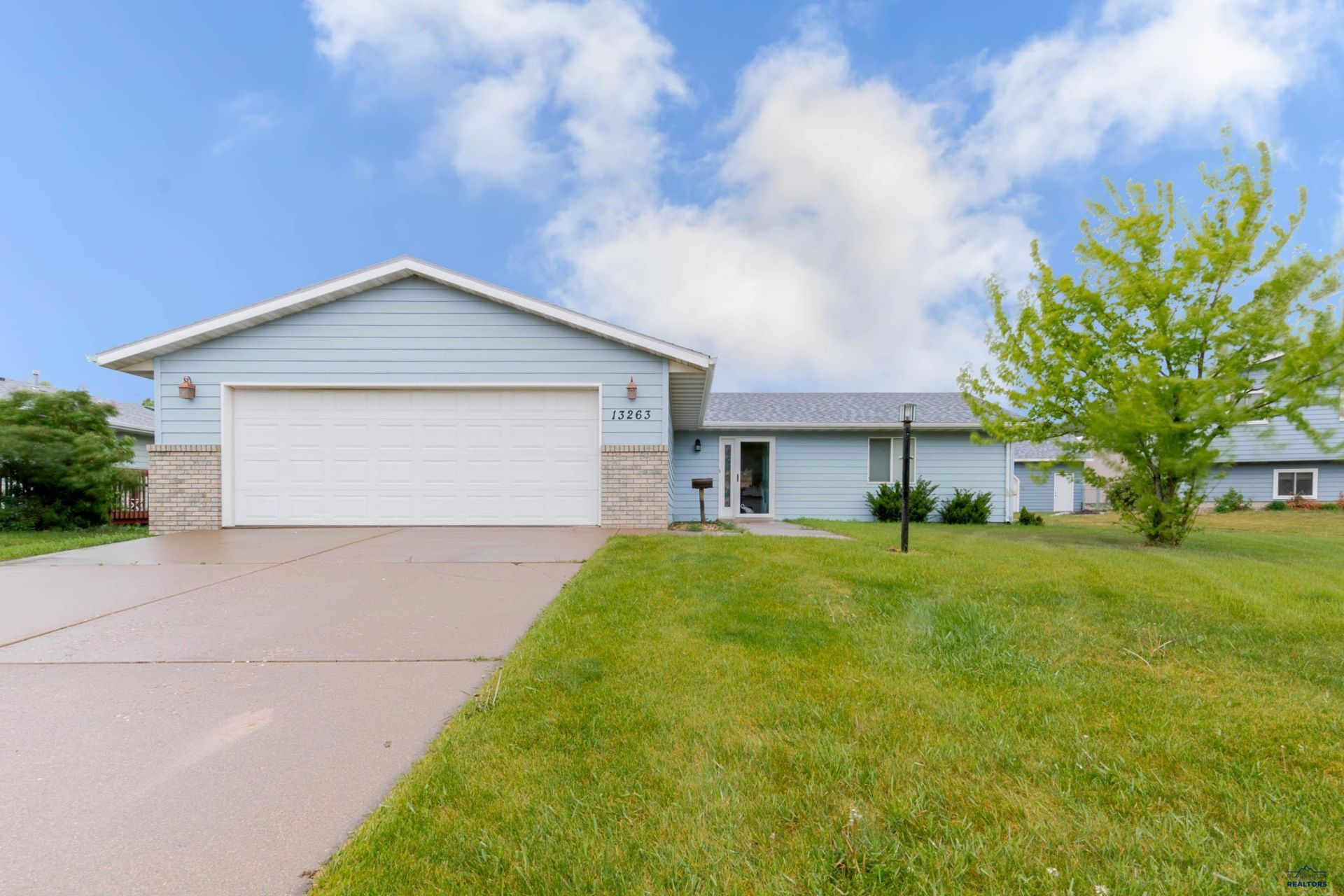 13263 Horseshoe Ct, Piedmont, SD 57769 Main Photo