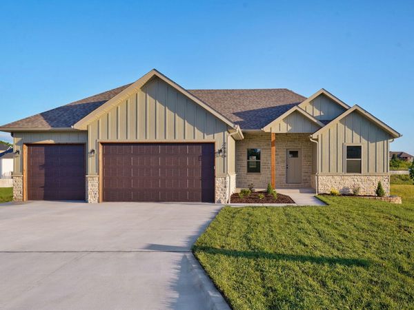 2606 W Fisherman Street, Ozark, MO 65721