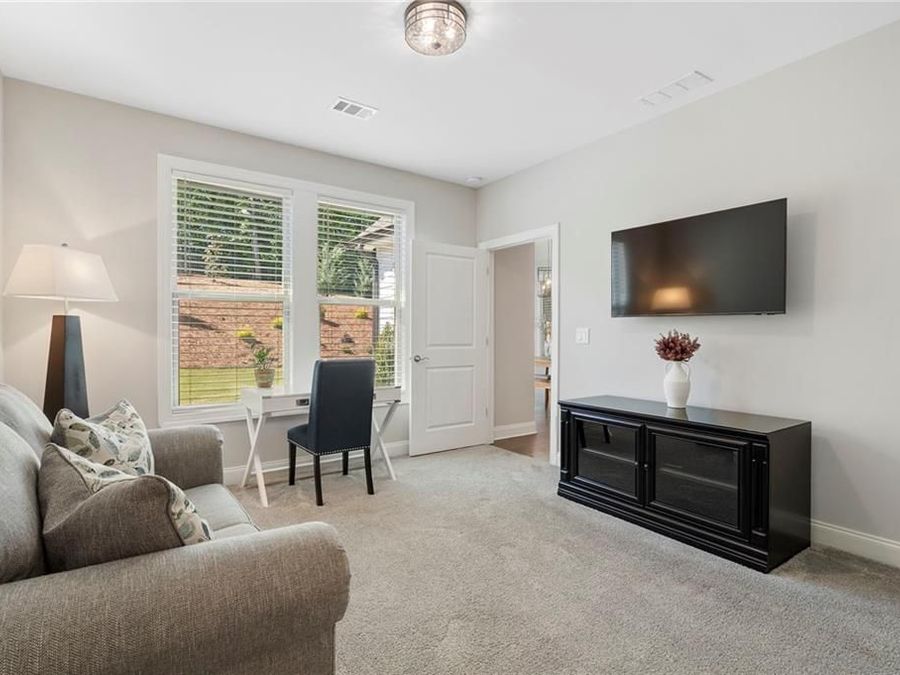 Property Image 32