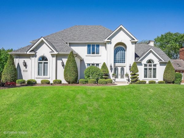 6714 Sweetbriar Lane , Darien, IL 60561