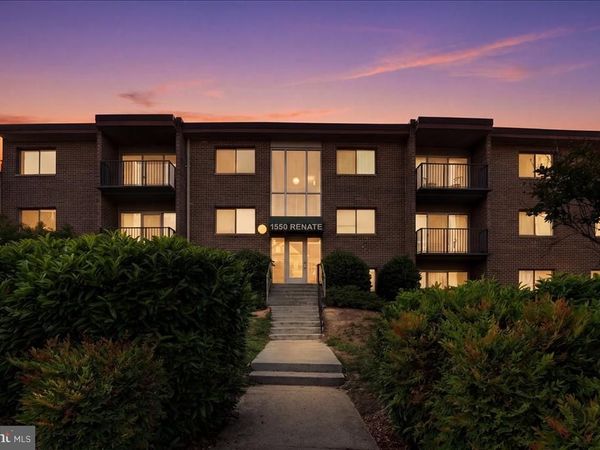 1550 RENATE DRIVE, Unit 203, WOODBRIDGE, VA 22192