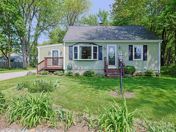 99 Knowlton Street, Manchester, NH 03103