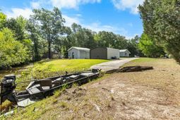 589 Backfield Road photo 4