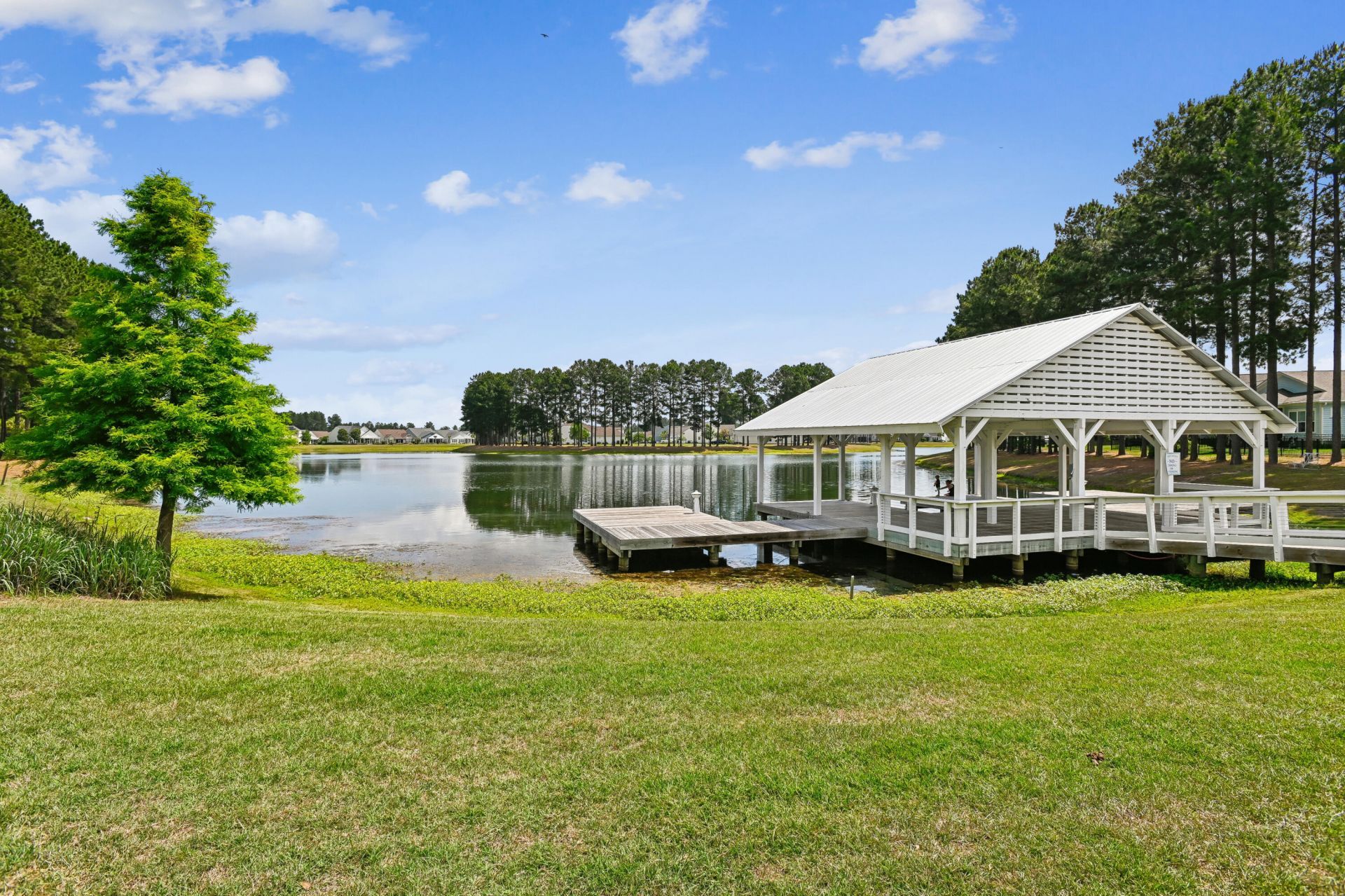 212 Calm Water Way Photo 43