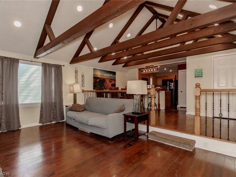 9041 Maiden Lane, Mentor, OH 44060 Photo 4