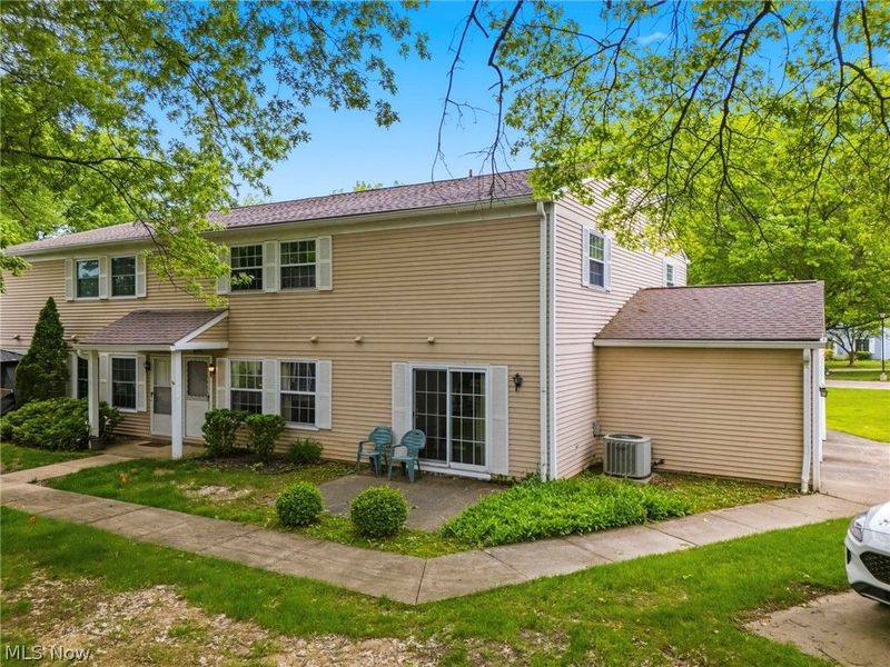 13622 Oakbrook Drive, Unit 3622, North Royalton, OH 44133 Photo 1