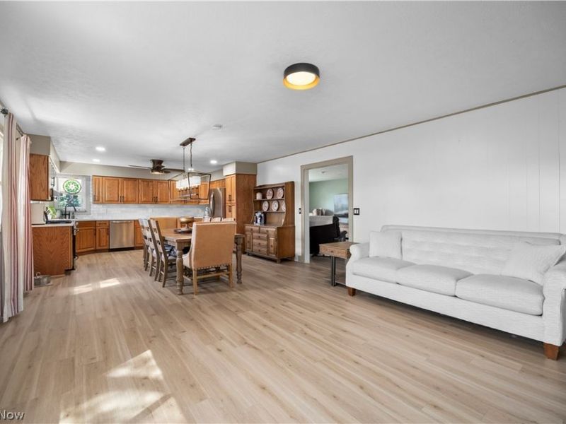 835 Columbia Drive , Amherst, OH 44001 Photo 14