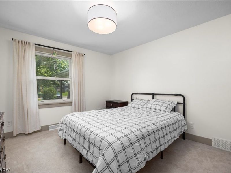 835 Columbia Drive , Amherst, OH 44001 Photo 31