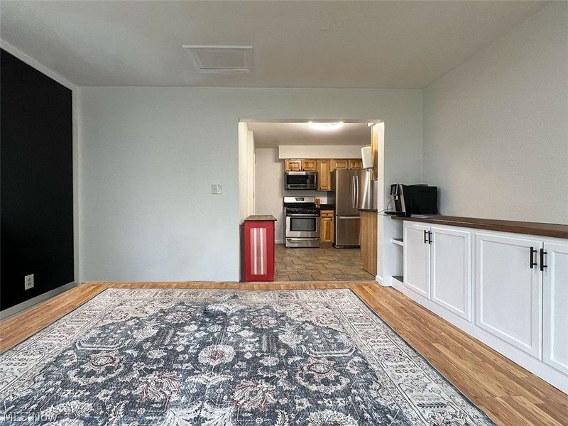 9203 Torrence Avenue, Brooklyn, OH 44144 Photo 7