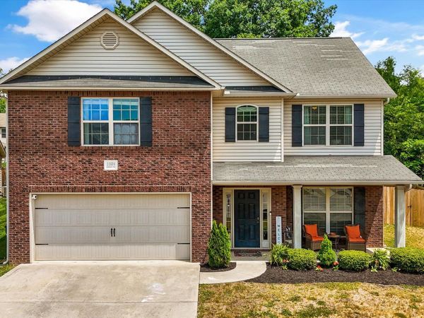 11604 Edison Drive, Knoxville, TN 37932