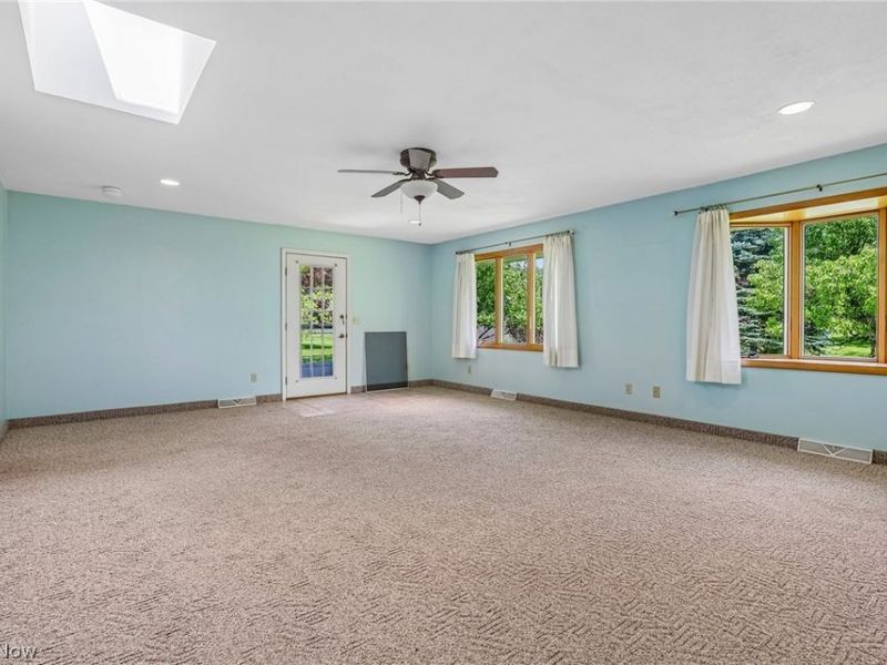 1147 Ridgeview Drive , Brunswick, OH 44212 Photo 2