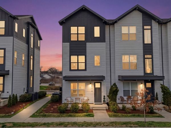 617A Vernon Ave , Nashville, TN 37209