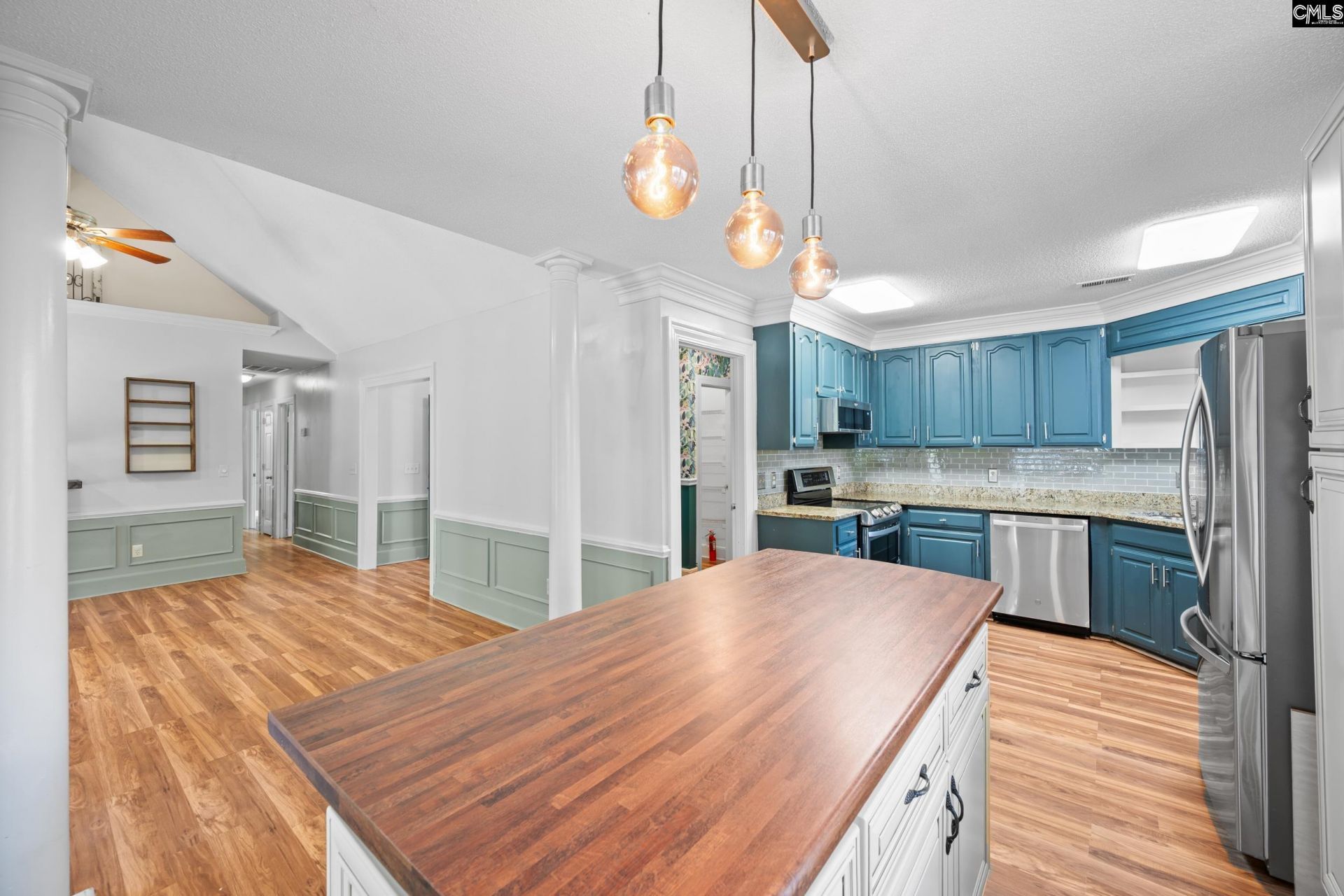 125 Forrister Street  Photo 13