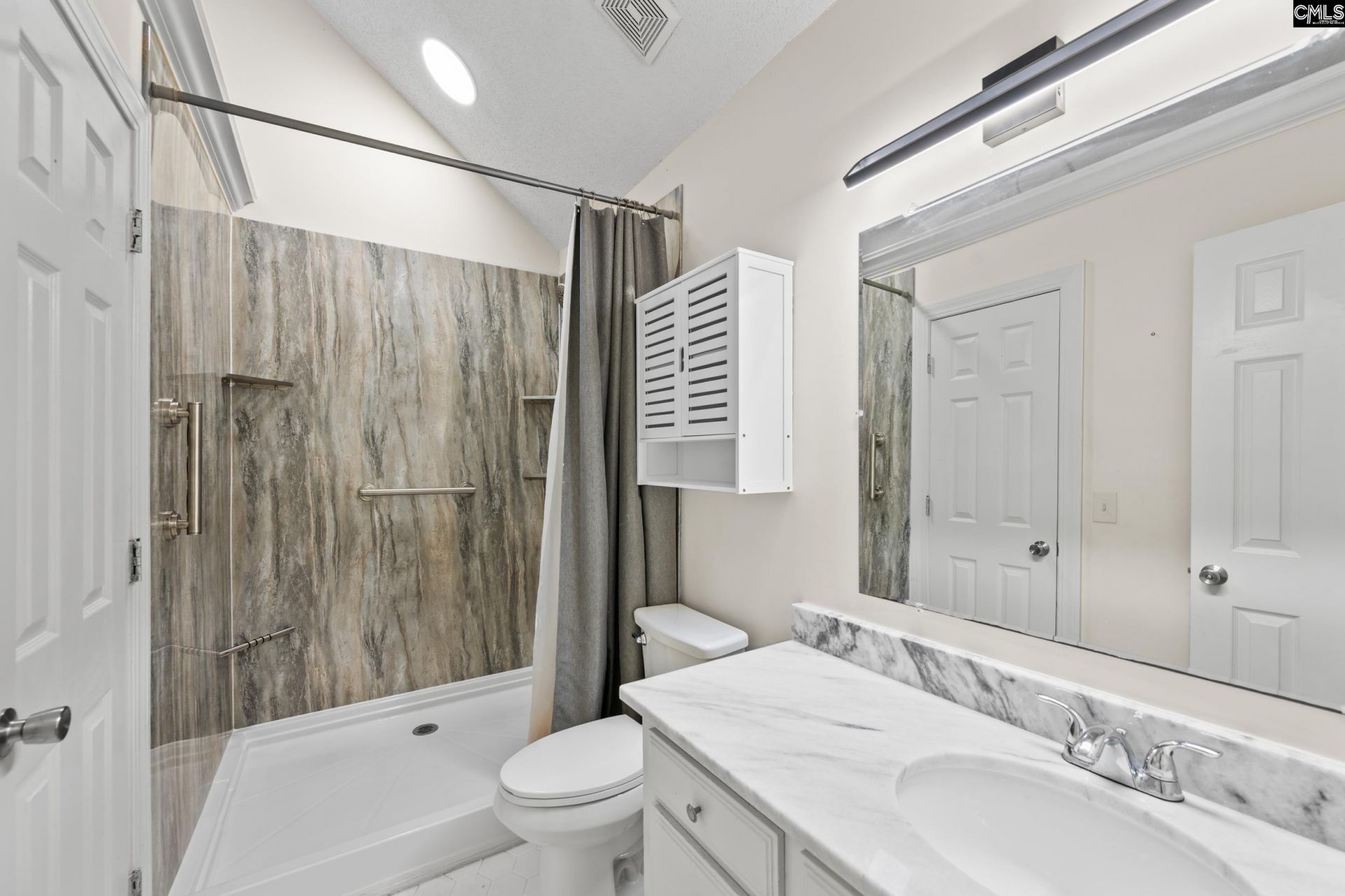 125 Forrister Street  Photo 19