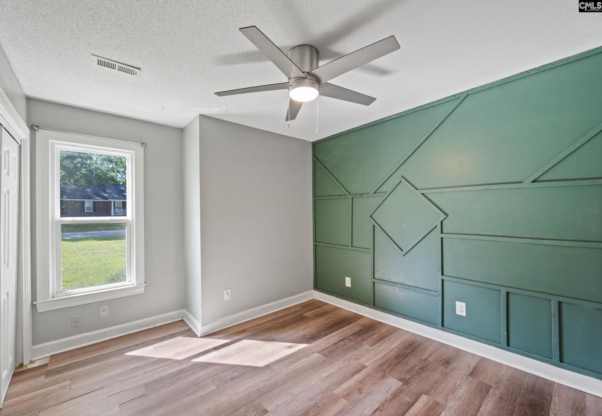 125 Forrister Street  Photo 21