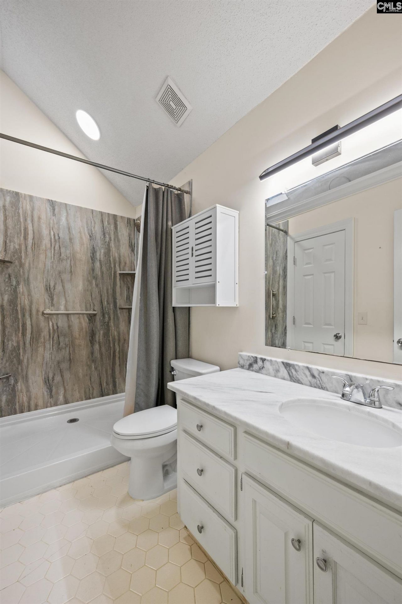 125 Forrister Street  Photo 27