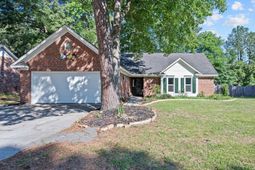 125 Forrister Street  photo 4