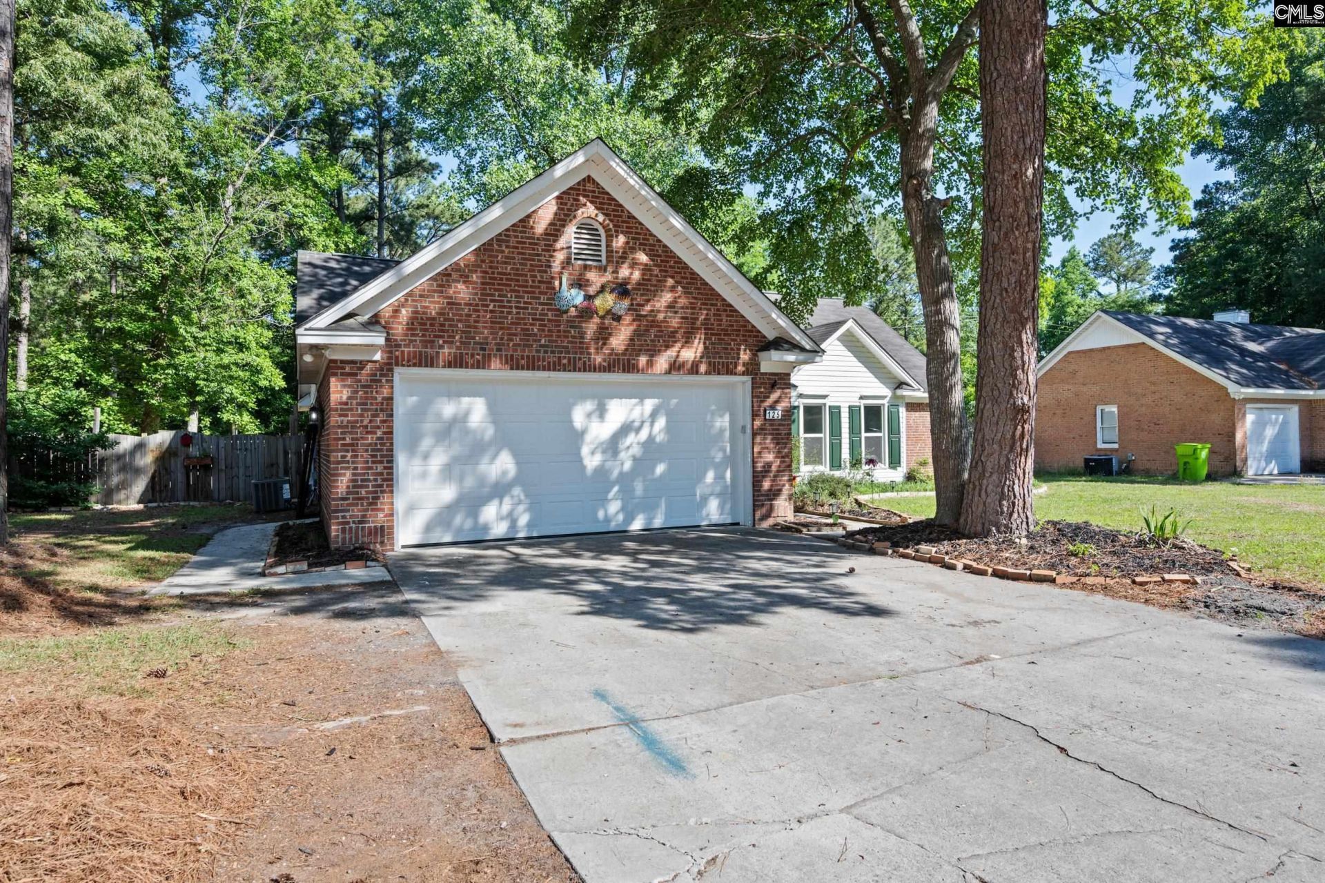 125 Forrister Street  Photo 4