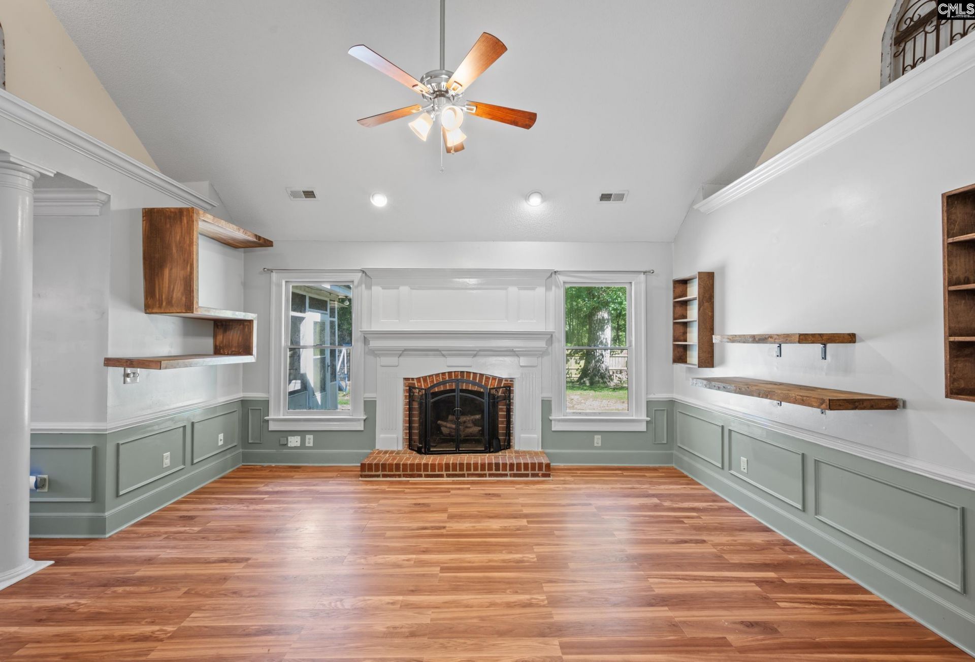 125 Forrister Street  Photo 7