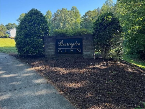 902 Barrington Drive NE, Lenoir, NC 28645