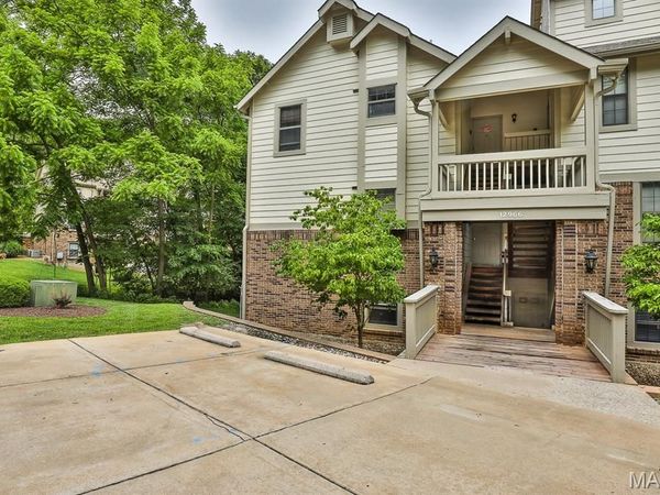 12966 Bryce Canyon Drive , Unit B, Maryland Heights, MO 63043
