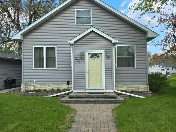 337 2nd Avenue E, Halstad, MN 56548